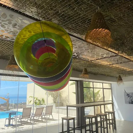 Spacious With Great Views! Willa Benalmádena
