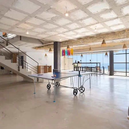 Willa Spacious With Great Views! *