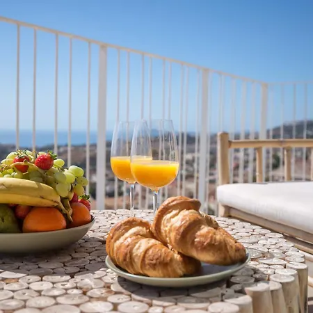 Spacious With Great Views! Willa *