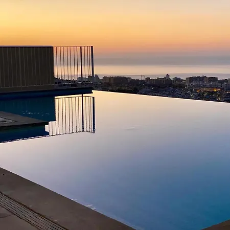 Villa Spacious With Great Views!