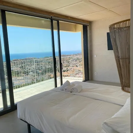 Villa Spacious With Great Views! *