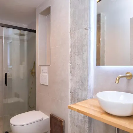 Villa Spacious With Great Views! *