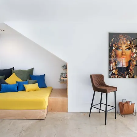 Spacious With Great Views! Villa